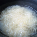 なすくん６６'s cooksnap of when they made 簡単：大根のつまの味覇生姜スープ.