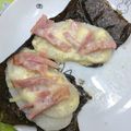 ほもさぴくろまによん's cooksnap of when they made 電子レンジdeとろ～りチーズの海苔マヨ餅.