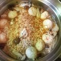ゆか☆猫's cooksnap of when they made サッポロ一番 たっぷりきのこのつくねなべ.