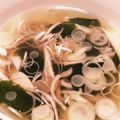 ハスカップジャム's cooksnap of when they made 5分で！舞茸とワカメの栄養満点スープ☆.