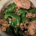 ひぃちゃんひー's cooksnap of when they made 早い！サバ味噌煮缶とピーマンの炒り煮.