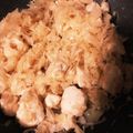 ame-ikuru's cooksnap of when they made 豚肉や鶏肉のザワークラウト炒め.