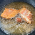 まゆぅ33's cooksnap of when they made 揚げ物で油跳ねなし！油が長持ちの秘密❤.