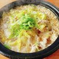 Emihann's cooksnap of when they made 豚キャベツ鍋焼きラーメン.