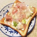 ごまかな's cooksnap of when they made アボカドと生ハムのトースト♡.