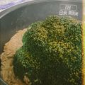 クックO66KB8☆'s cooksnap of when they made 丸ごとブロッコリーごはん.