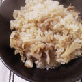 4児男子母さんの台所's cooksnap of when they made 簡単！激ウマ！舞茸ご飯！.