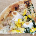 さむさん's cooksnap of when they made しらすと高菜の和風ピザ.