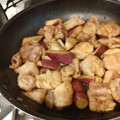 ナナこん's cooksnap of when they made 鶏肉とさつまいもと蓮根の黒酢炒め.