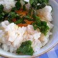 ユーロン's cooksnap of when they made 大葉にんにく醤油で贅沢★卵ごはん★.
