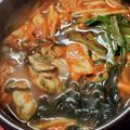 ィクラちゃん's cooksnap of when they made ヘルシー簡単　牡蠣キムチ鍋焼きうどん.