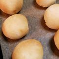 ぽかわごす食堂's cooksnap of when they made 手ごねパン★バター・牛乳なしでもフワフワ.