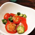 かじゅえる's cooksnap of when they made 【切って和える】オクラとトマトのサラダ.