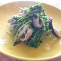 もすろー's cooksnap of when they made 豆苗キノコ豚肉の柚子胡椒蒸し焼き.