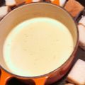 あやねんママ1222's cooksnap of when they made 一つの鍋で下準備！豆乳チーズフォンデュ.