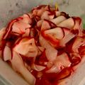大阪のちゃーちゃん's cooksnap of when they made 赤大根の甘酢漬け.