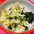 muumi☆'s cooksnap of when they made キャベツとわかめと天かすで！たぬきサラダ.