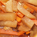 クックMOYN5I☆'s cooksnap of when they made シンプルに‼大根と人参と油揚げの煮物.