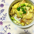 ふたごゆき's cooksnap of when they made お麩とさつま揚げの卵とじ☆節約丼！.