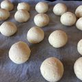 お塩と砂糖's cooksnap of when they made 生おから入りヘルシーポンデケージョ.