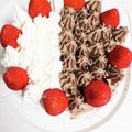 よっちゃん★☆★'s cooksnap of when they made 市販のスポンジで！簡単苺たっぷりケーキ.