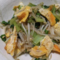 じゅんともた's cooksnap of when they made 小松菜、もやし、えのき、卵の炒め物！.