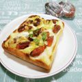 ＠迷子＠'s cooksnap of when they made ハマるおいしさ☆干し柿チーズトースト.