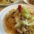 くじら食堂's cooksnap of when they made 小エビとキャベツのパスタ.