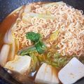 ひばりんごーぬ's cooksnap of when they made サッポロ一番 韓国スンドゥブ風なべ.