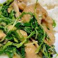 ちゃんこまんさん's cooksnap of when they made 安価な鶏皮と水菜の簡単炒め.