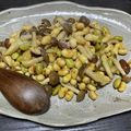 maruda's cooksnap of when they made マッシュルームと大豆 の 醤油麹ソテー.
