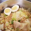 ・らんころ・'s cooksnap of when they made サッポロ一番 ガーリック水餃子なべ.