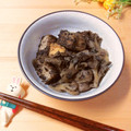 Newチヨコっと♪'s cooksnap of when they made 舞茸と豆腐の真っ黒煮.