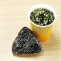 蕎麦の華's cooksnap of when they made しらす（じゃこ）と昆布の二刀流おにぎり.