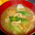 ルぴあ's cooksnap of when they made ロメインレタスとお揚げのみそ汁.
