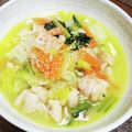 tsumichan★'s cooksnap of when they made サッポロ一番 ガリバタ鶏塩なべ.