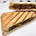 fujikoママ☆'s cooksnap of when they made カレーとチーズのホットサンド.