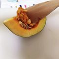 うめumeうめ子's cooksnap of when they made 簡単に、かぼちゃの種取り♪.