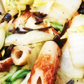 ななみん ママ★★'s cooksnap of when they made 簡単副菜♪白菜とちくわの塩コブバター炒め.
