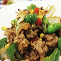 まみお✳'s cooksnap of when they made 牛肉とトマトとコーンの焼き肉のタレ炒め.
