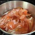Superlittleboo's cooksnap of when they made 玉ねぎの皮＊捨てずにだし汁に使用！.