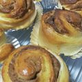 eri121428's cooksnap of when they made ピーナッツロールパン＊ナッツロールパン.