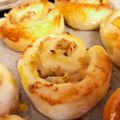 ﾏﾅﾐｸﾛ's cooksnap of when they made 巻いて切るだけHB★簡単ツナマヨパン.