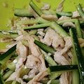 ぱにぱる's cooksnap of when they made ☆きゅうりとサラダチキンの中華和え.