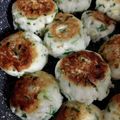 さわさんとよばれて's cooksnap of when they made お弁当に☆ はんぺんのネギ焼き。.