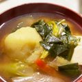 クックmichi☆♪'s cooksnap of when they made ほうれん草&玉ねぎとじゃが芋のお味噌汁.