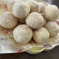 もんちゃん0904☆'s cooksnap of when they made 米粉でサクサクスノーボール.