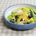 umemodoki's cooksnap of when they made シメジと長ネギと油揚げの卵とじ.