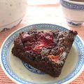 もすろー's cooksnap of when they made 簡単＊たっぷりベリーの濃厚チョコケーキ.