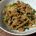 ☆さぶ☆☆'s cooksnap of when they made ご飯に合う！ごぼうと豚挽肉のピリ辛炒め.